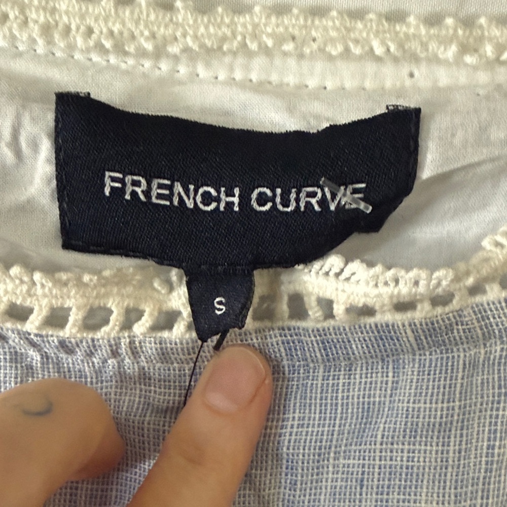 French Curve 100% Linen Dress with Lace Detail NWT Size Small - Picture 2 of 12